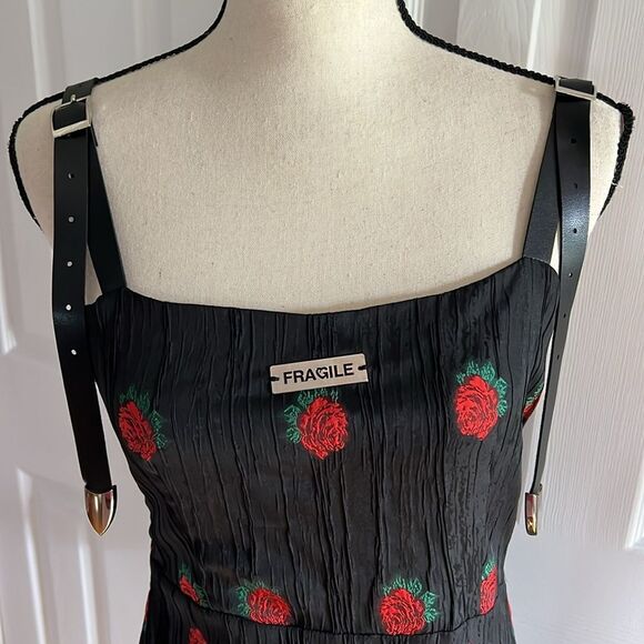 Elegant Black Whymsygoth Dress with Red Rose Accents - Picture 8 of 14